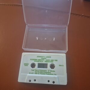 Green Tape Jennifer & Jason Present Kids Songs 26 Mins Cassette - RARE
